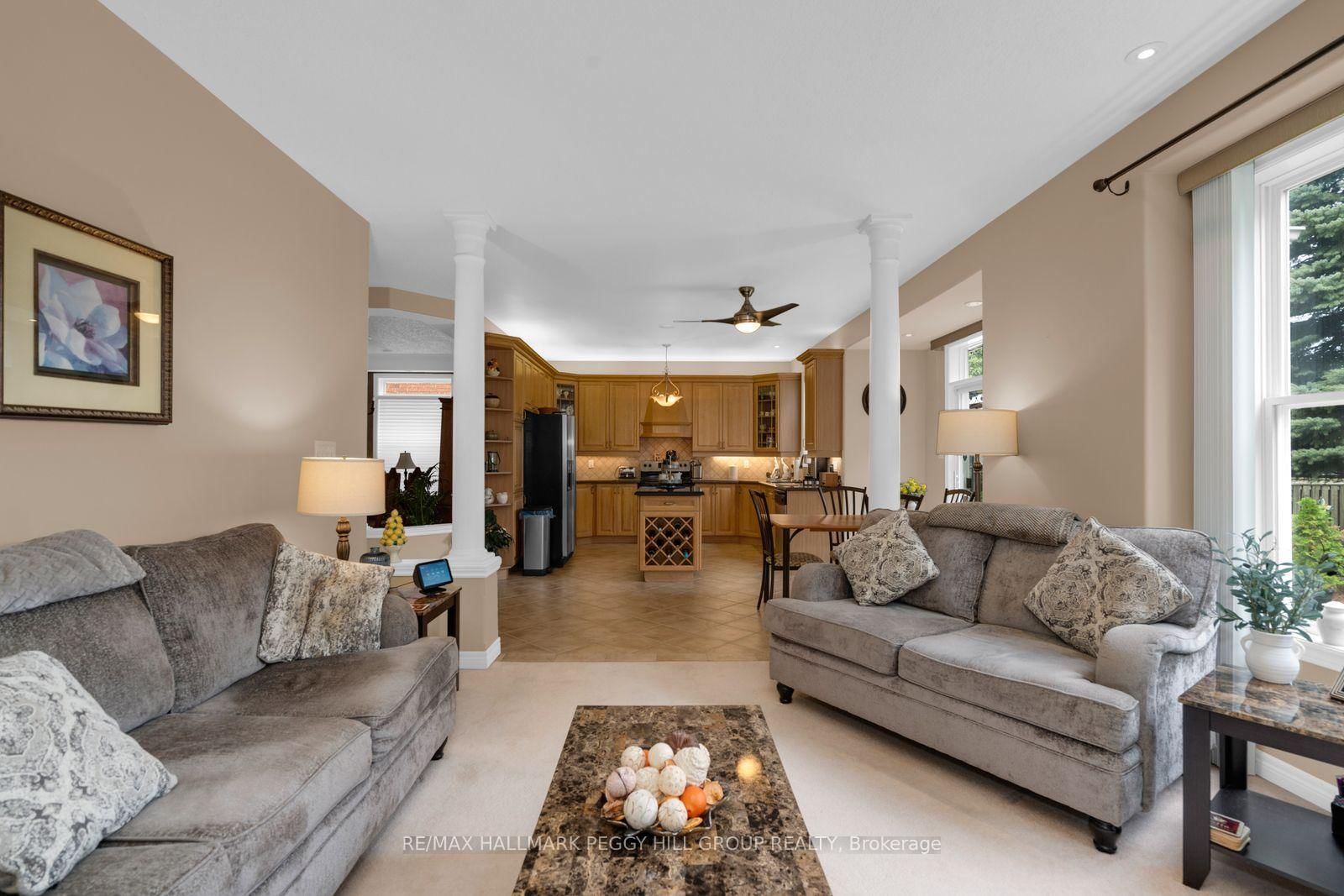 5 Sandringham Drive • Barrie, ON photo 5