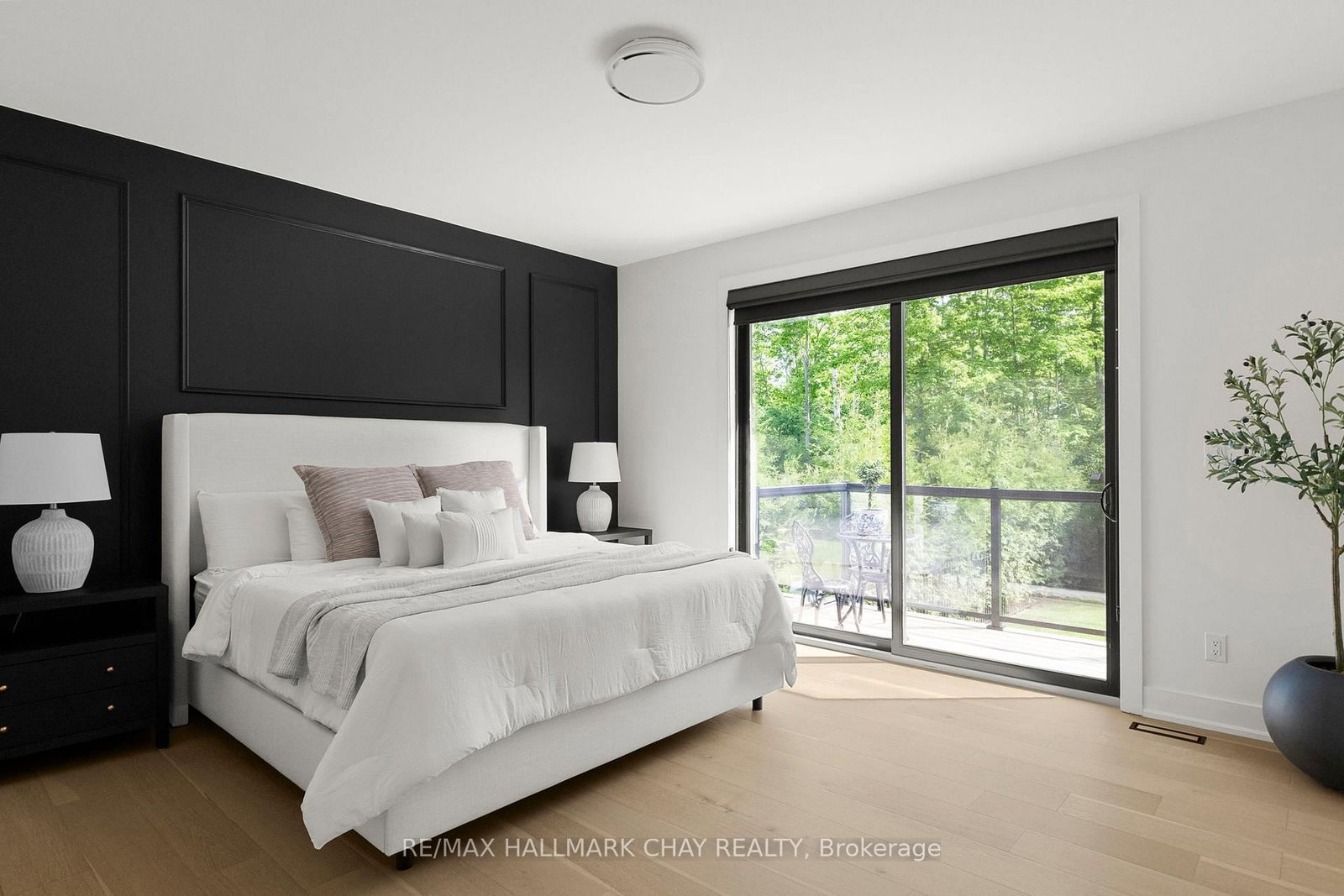 11 Byers Street • Springwater, ON photo 23