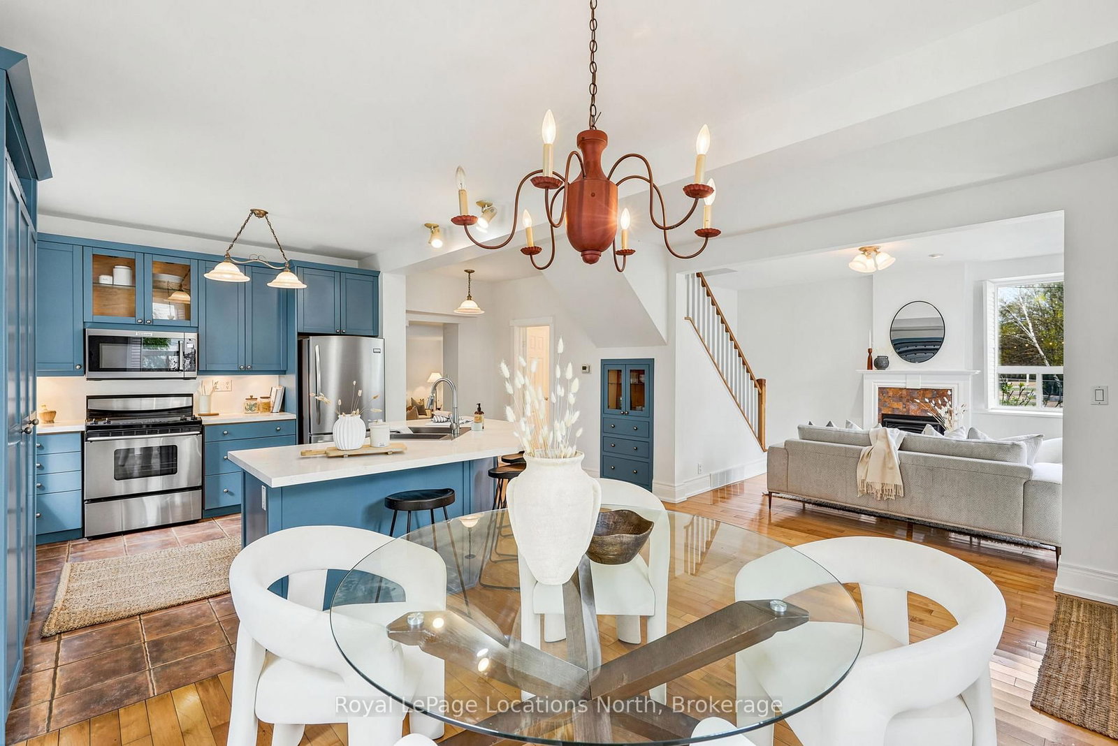 562 Cameron Street • Collingwood, ON photo 12