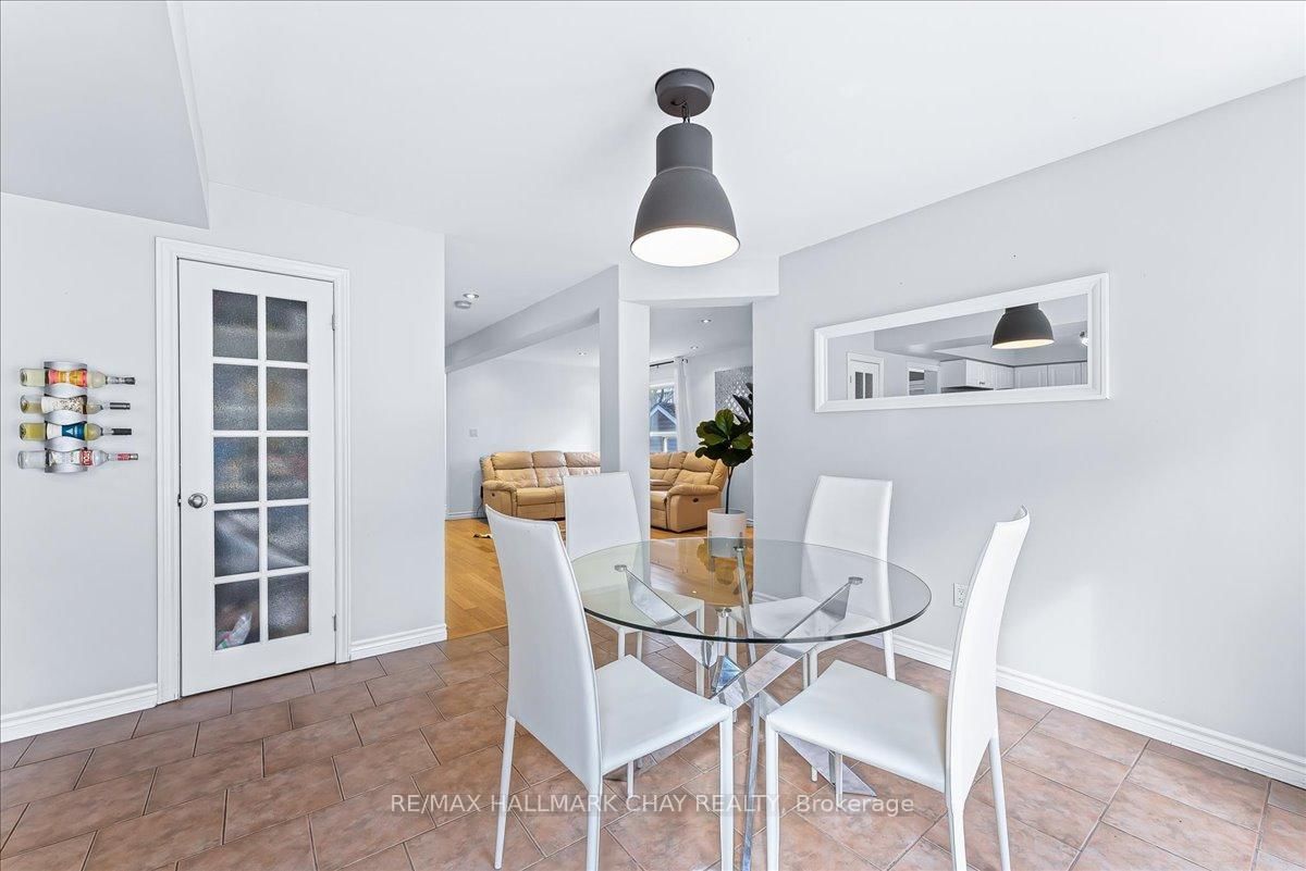 3 Bell Street • Barrie, ON photo 13