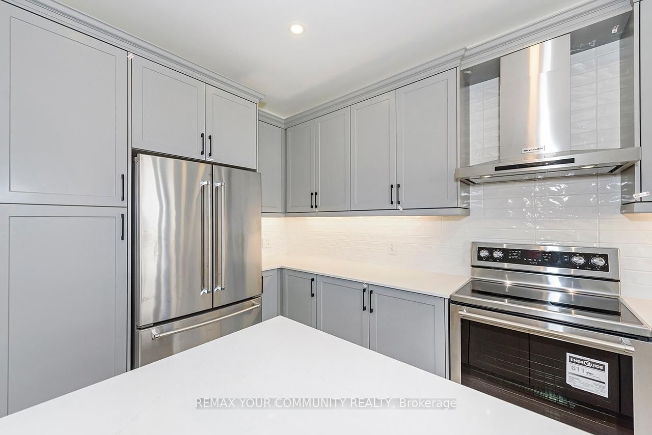 83 Bearberry Road • Springwater, ON photo 8