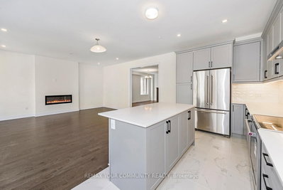 83 Bearberry Road • Springwater, ON photo 9