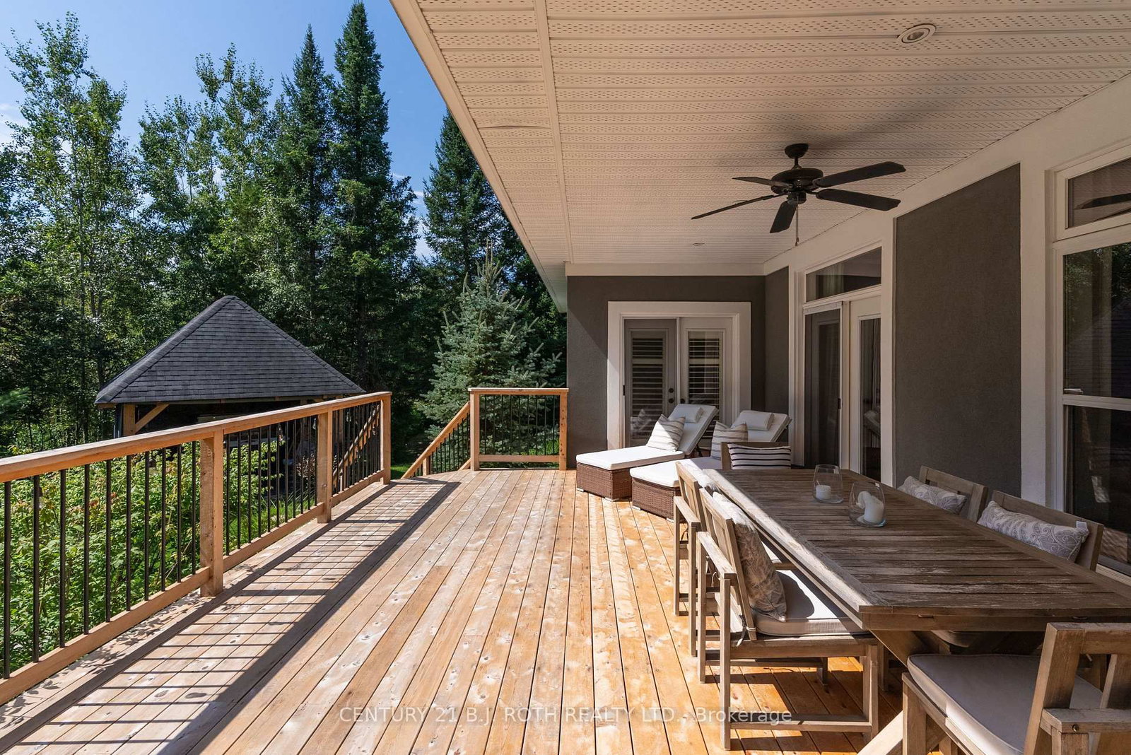 42 Lilac Lane • Springwater, ON photo 38
