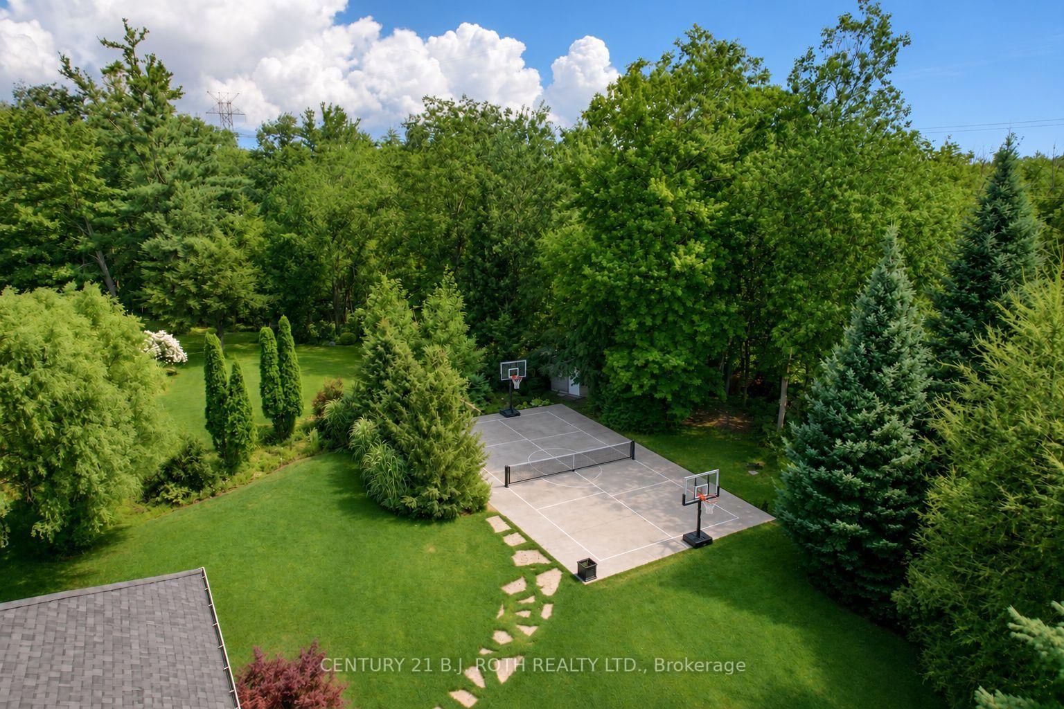 42 Lilac Lane • Springwater, ON photo 43