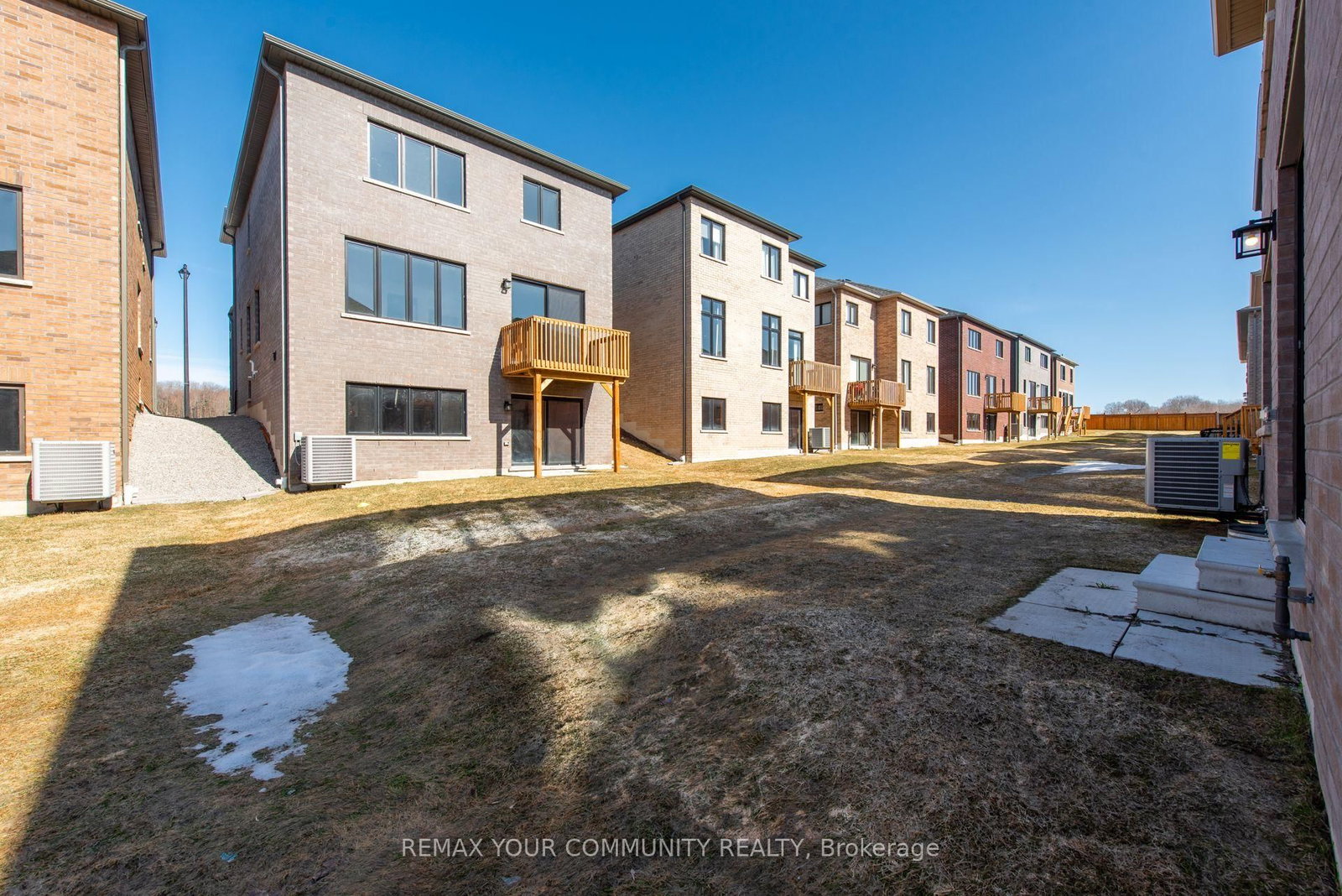 105 Bearberry Road • Springwater, ON photo 46