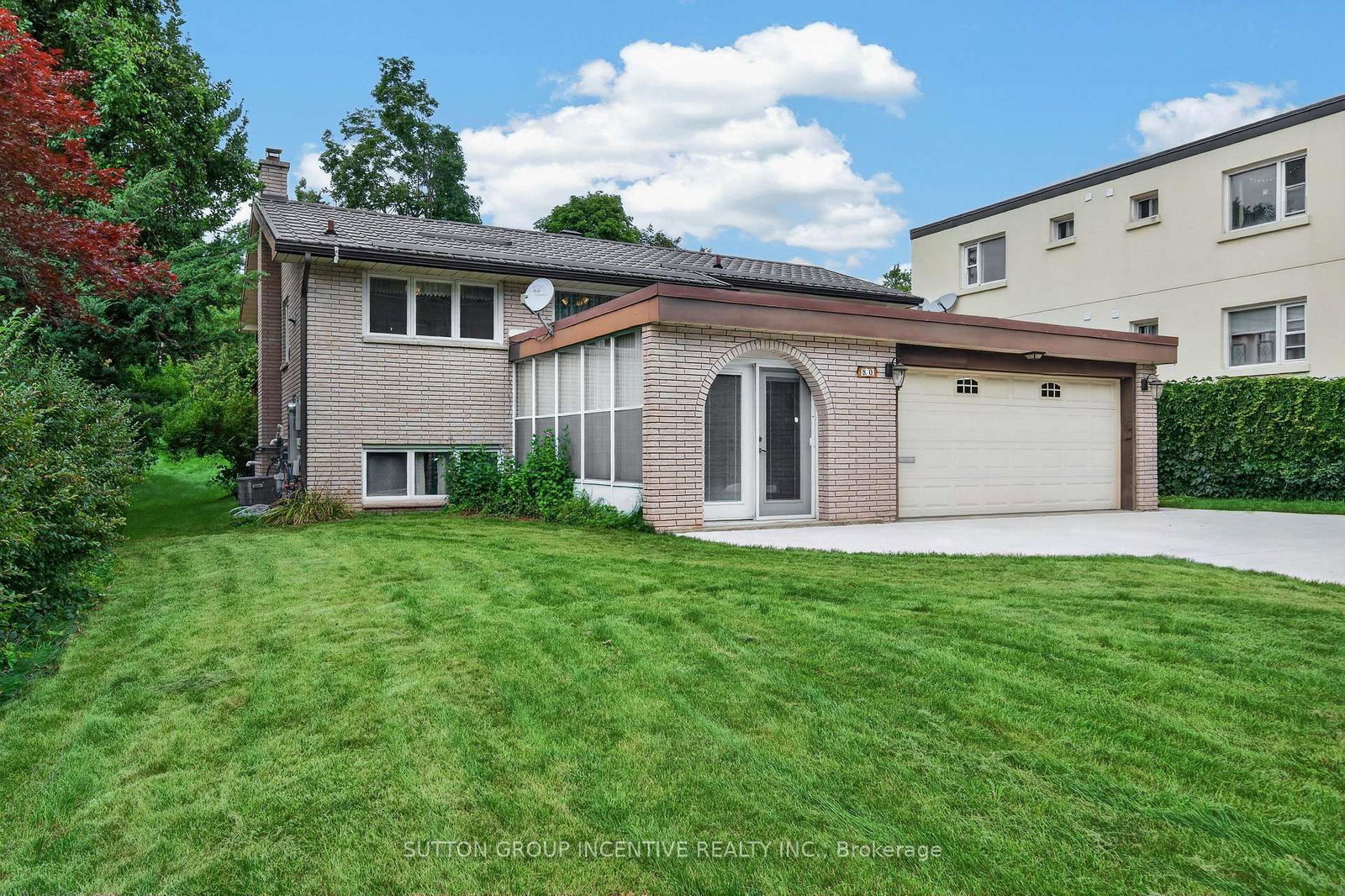 80 Shirley Avenue • Barrie, ON photo 4
