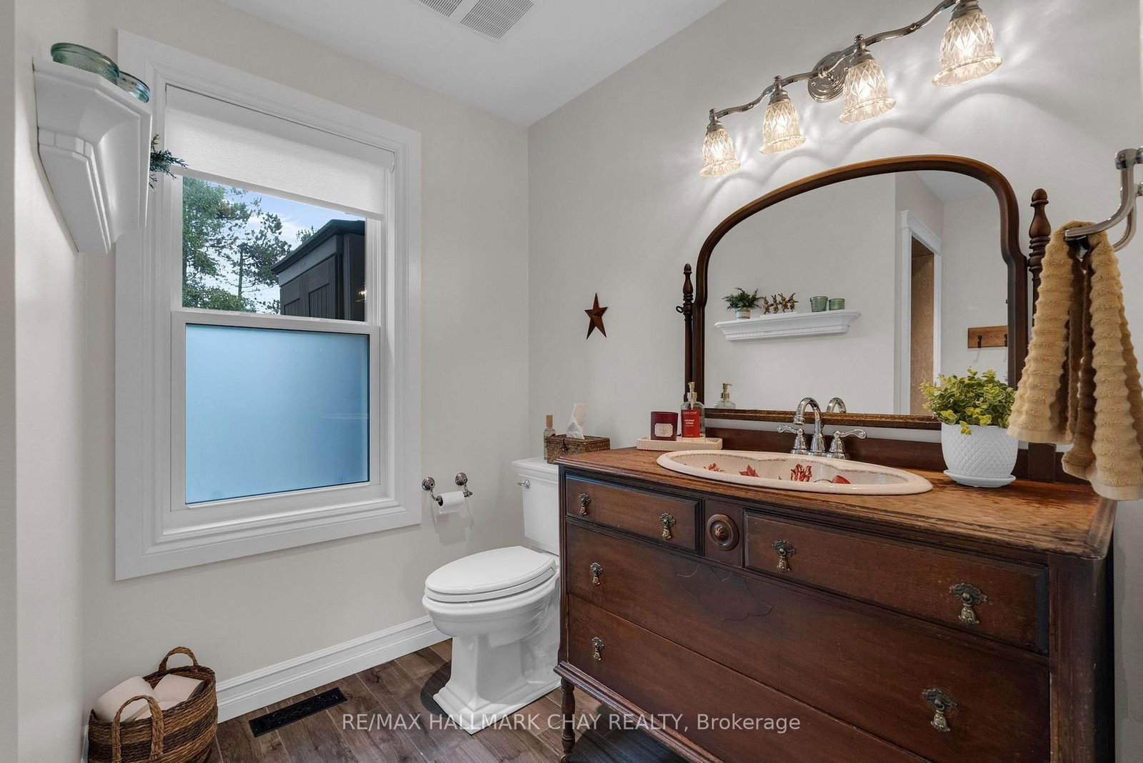 9 Bridle Path • Oro-Medonte, ON photo 13