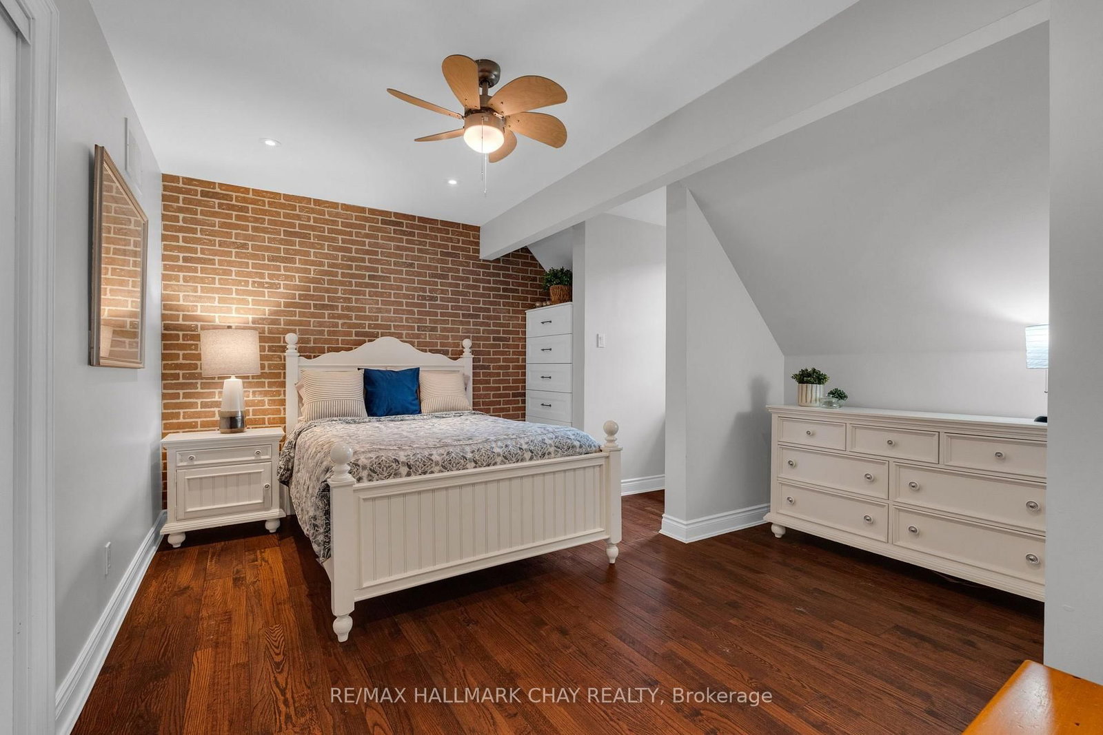 9 Bridle Path • Oro-Medonte, ON photo 25