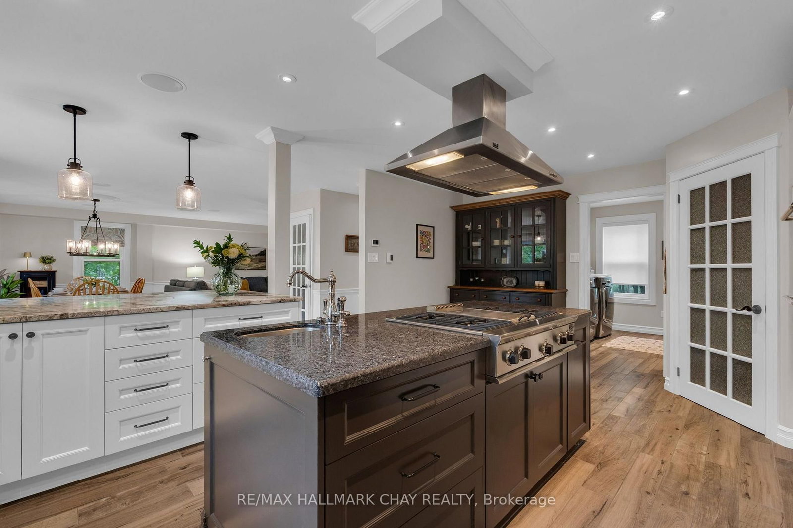 9 Bridle Path • Oro-Medonte, ON photo 6