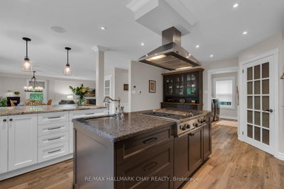 9 Bridle Path • Oro-Medonte, ON photo 6