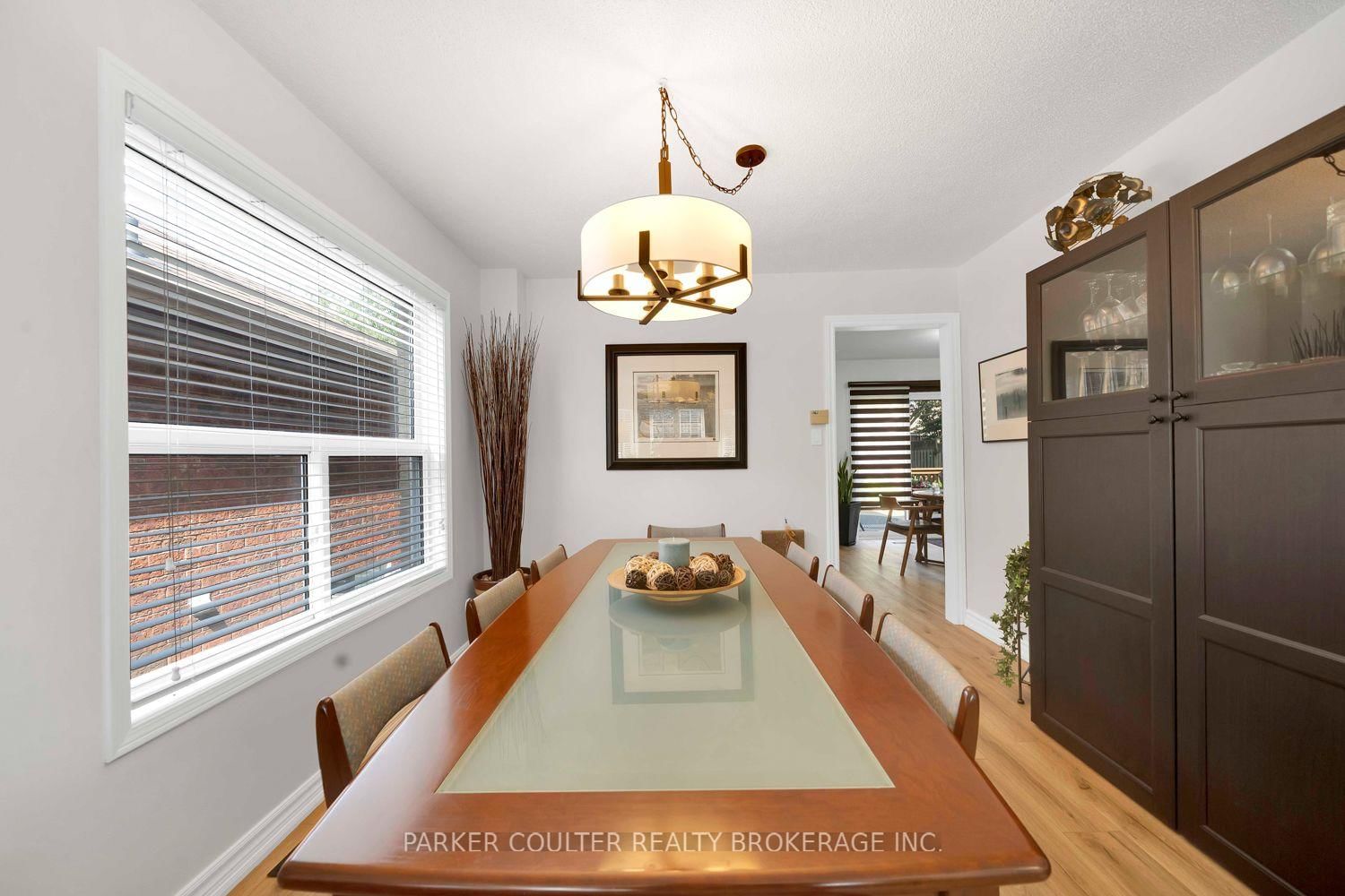 22 Taylor Drive • Barrie, ON photo 13