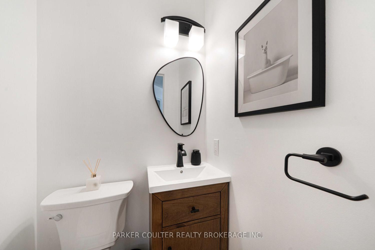 22 Taylor Drive • Barrie, ON photo 24