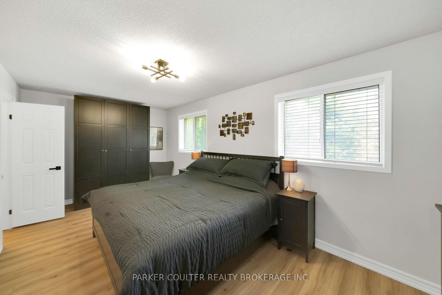22 Taylor Drive • Barrie, ON photo 25