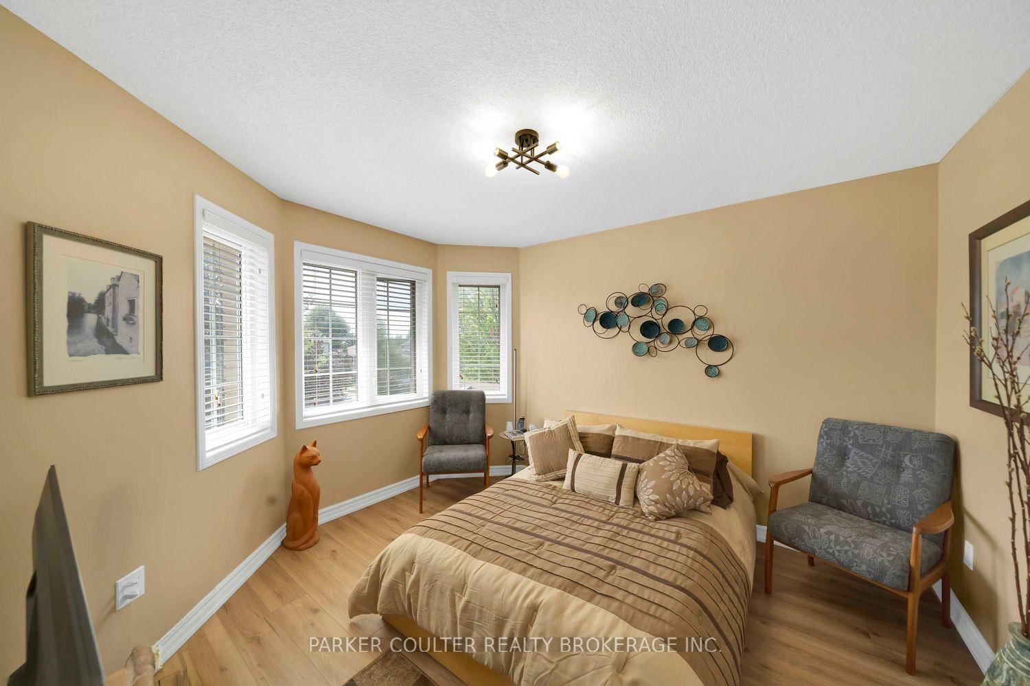 22 Taylor Drive • Barrie, ON photo 34