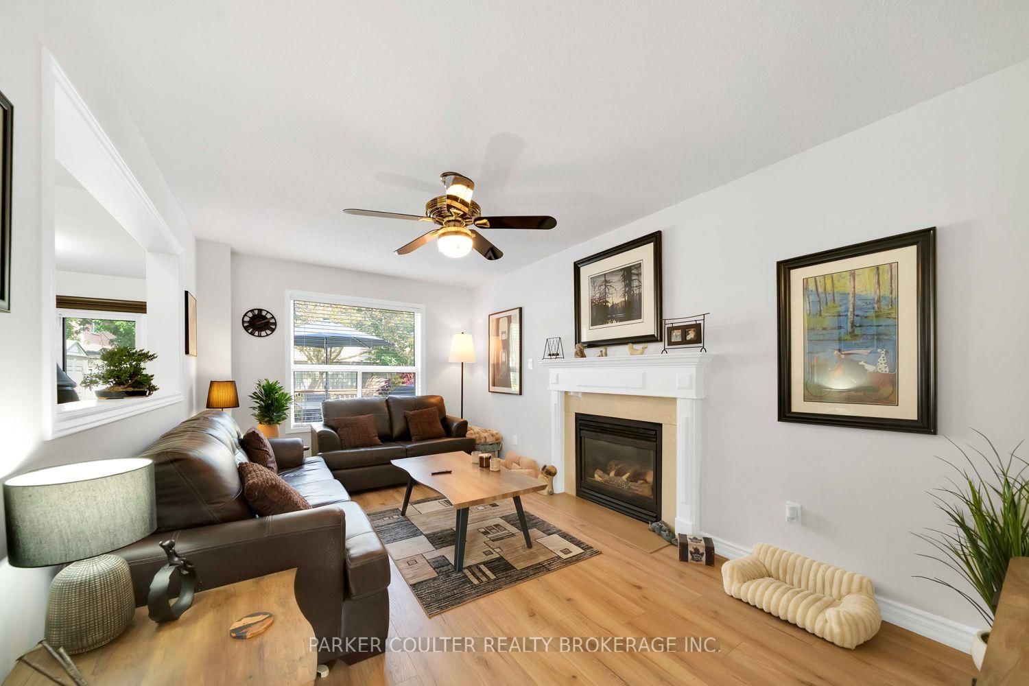 22 Taylor Drive • Barrie, ON photo 8