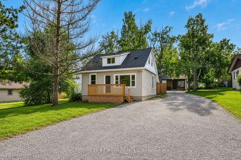 105 Westmount Drive S