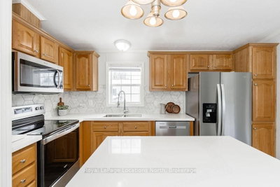 89 GEORGIAN GLEN Drive • Wasaga Beach, ON photo 6