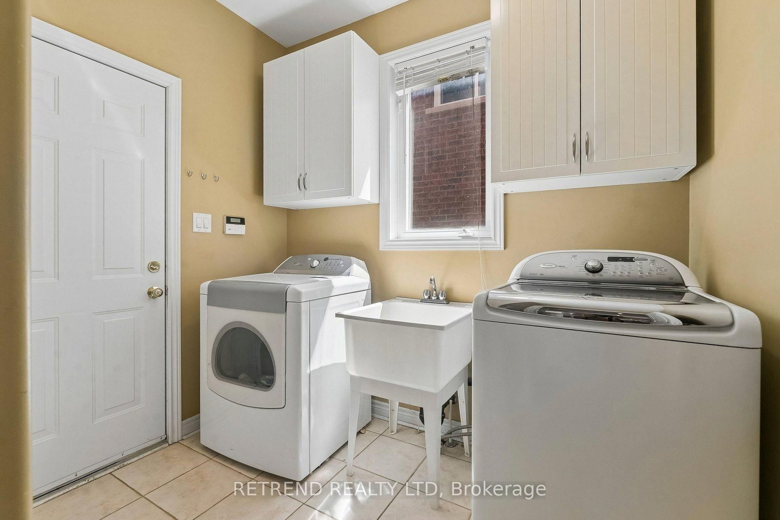 36 Sandringham Drive • Barrie, ON photo 18