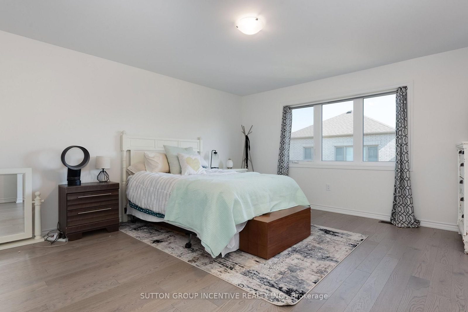 84 Shepherd Drive • Barrie, ON photo 15