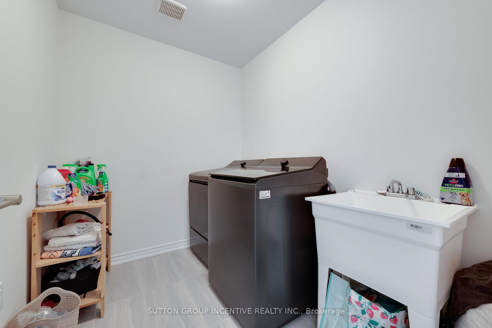 84 Shepherd Drive • Barrie, ON photo 23