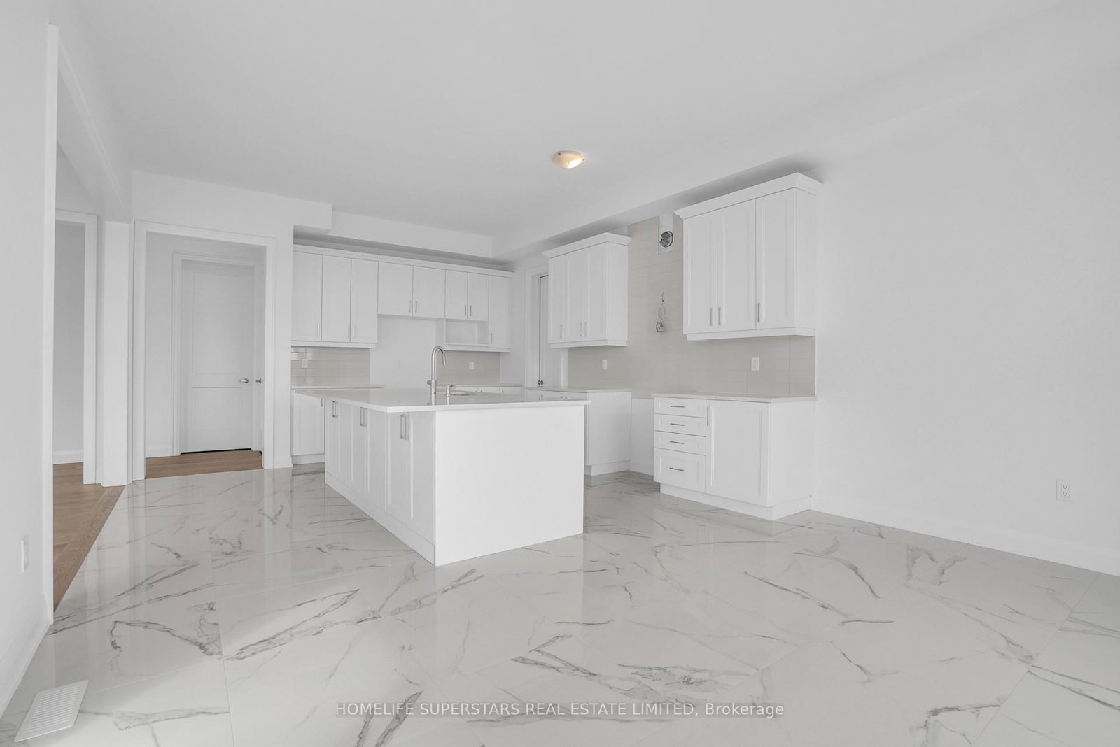 13 Barnes Drive • Oro-Medonte, ON photo 15