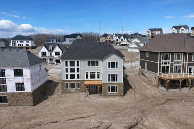 13 Barnes Drive • Oro-Medonte, ON photo 3