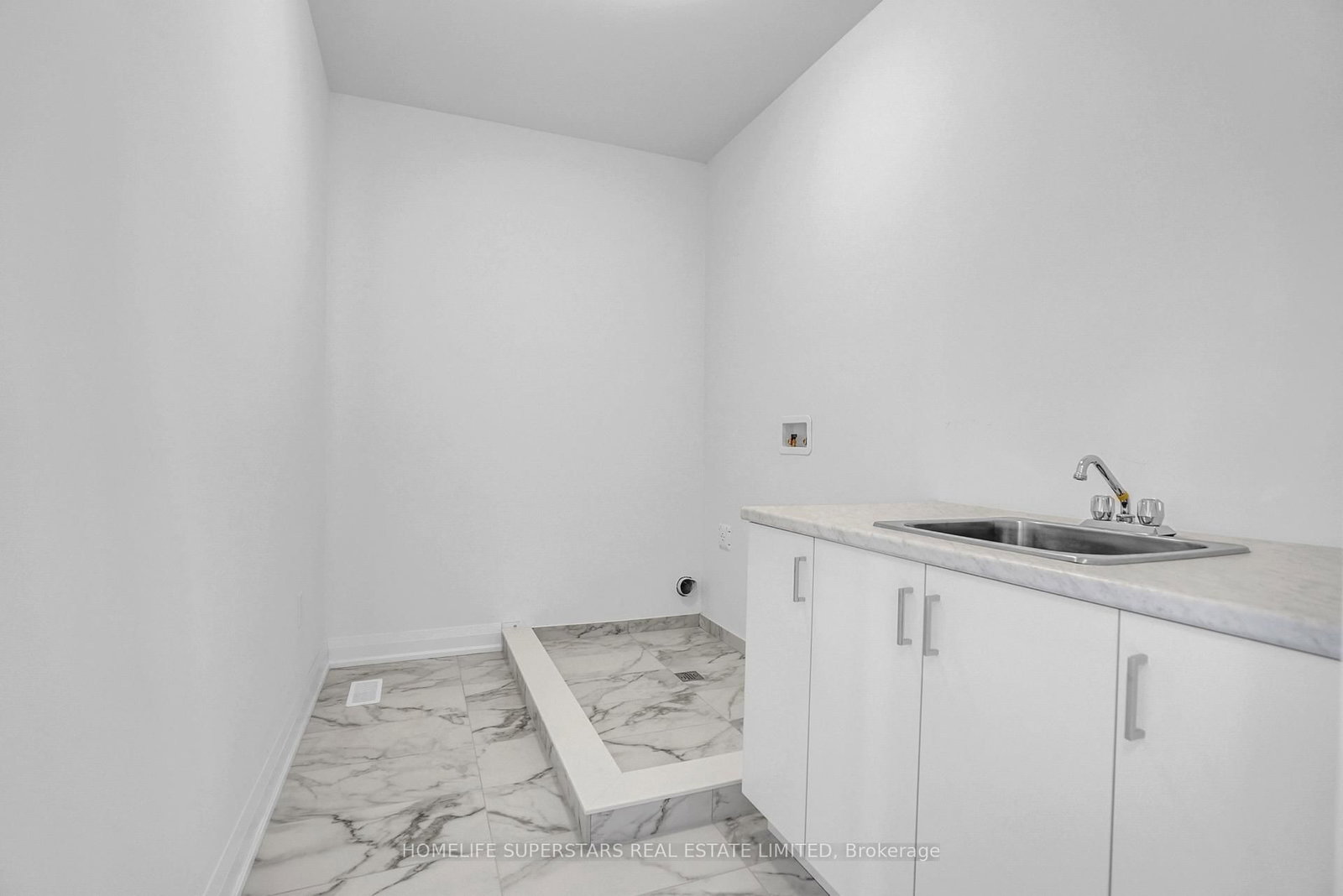 13 Barnes Drive • Oro-Medonte, ON photo 37
