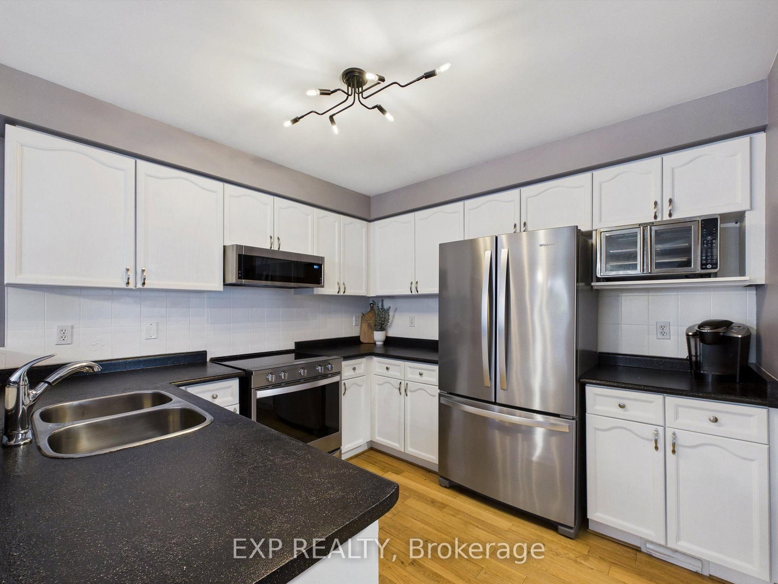 23 Mckenzie Crescent • Barrie, ON photo 12