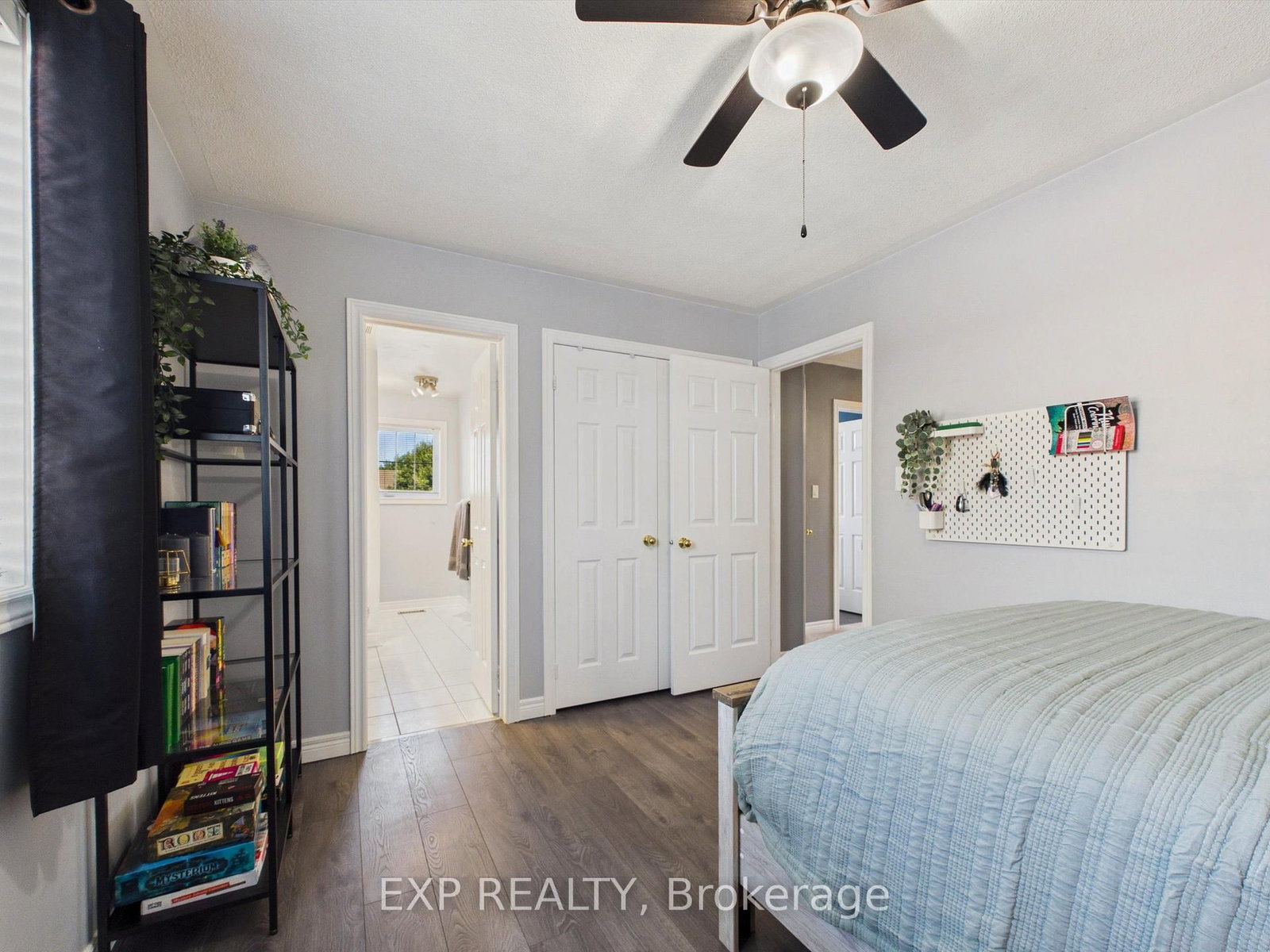 23 Mckenzie Crescent • Barrie, ON photo 32