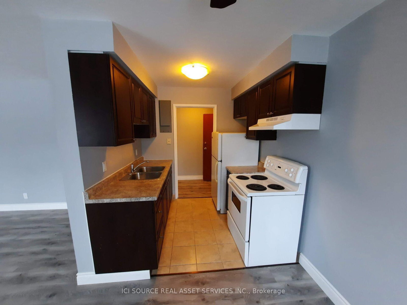 Unit 4 - 229 Canice Street, Orillia 2