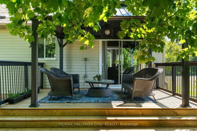 282 Warrington Road • Clearview, ON photo 5