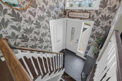 282 Warrington Road • Clearview, ON photo 9