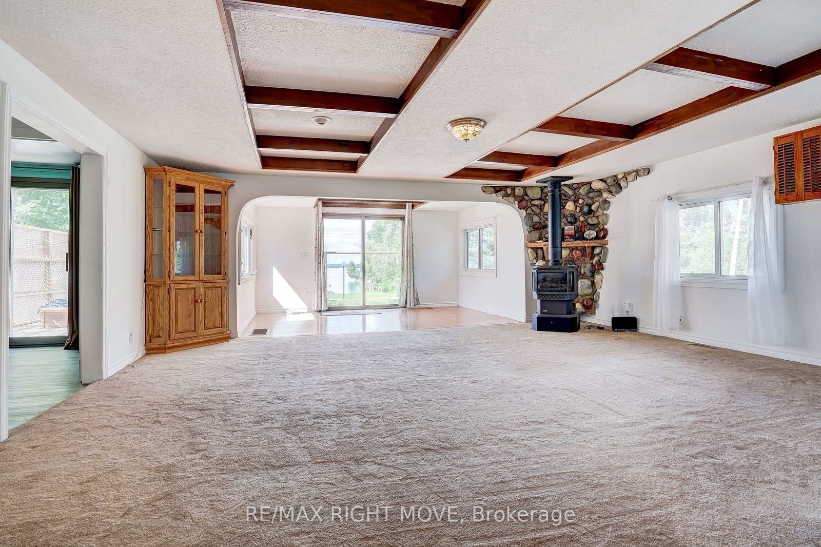 4304 Hopkins Bay Road • Ramara, ON photo 9