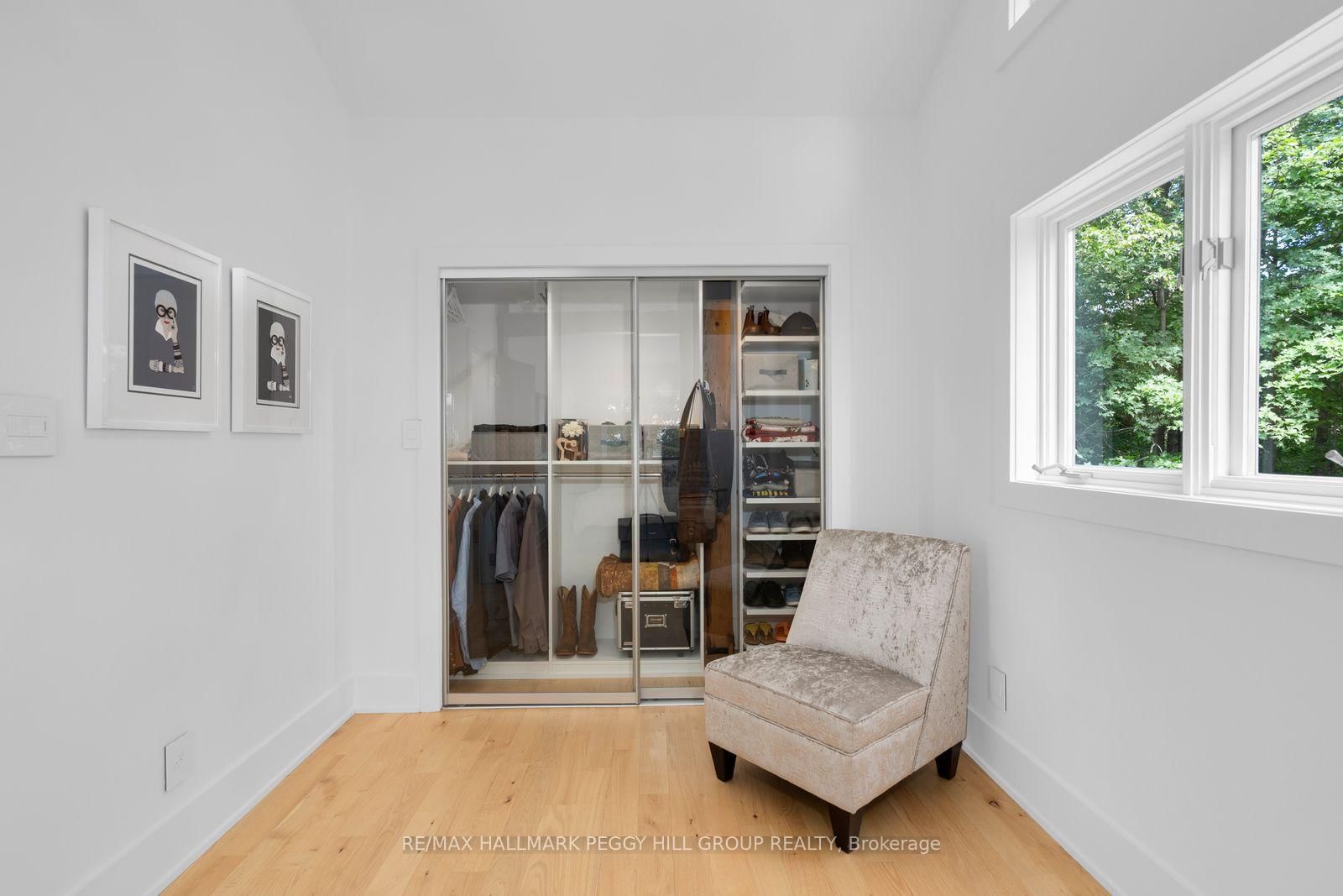 11 Crestwood Drive • Barrie, ON photo 16