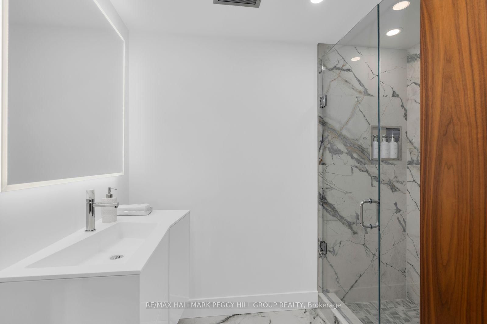 11 Crestwood Drive • Barrie, ON photo 21