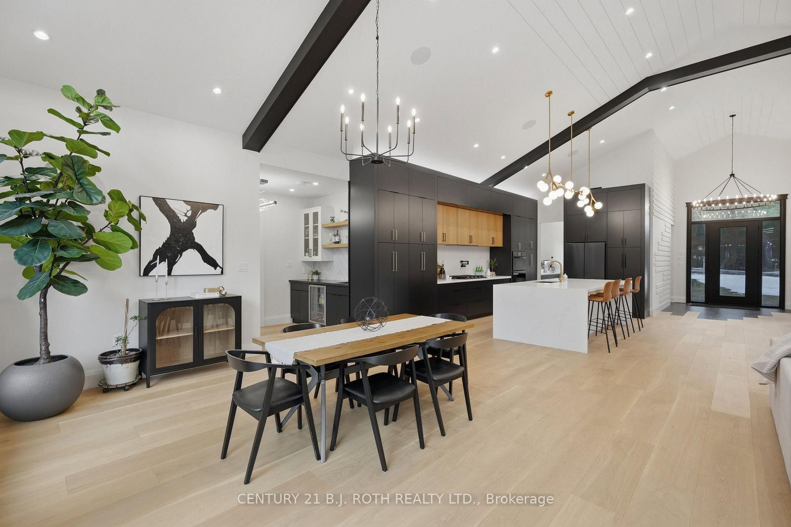 31 Marni Lane • Springwater, ON photo 15