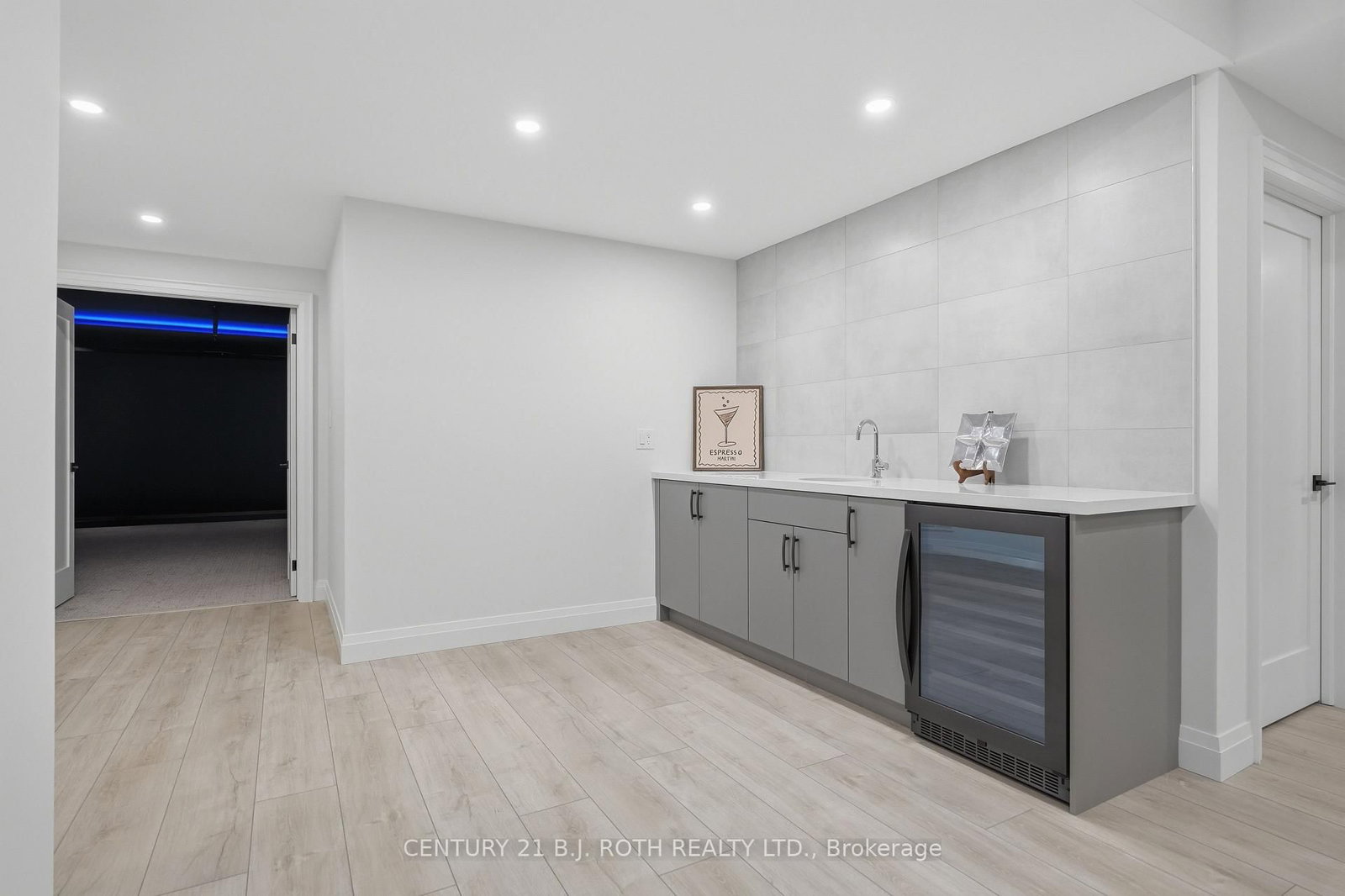 31 Marni Lane • Springwater, ON photo 39