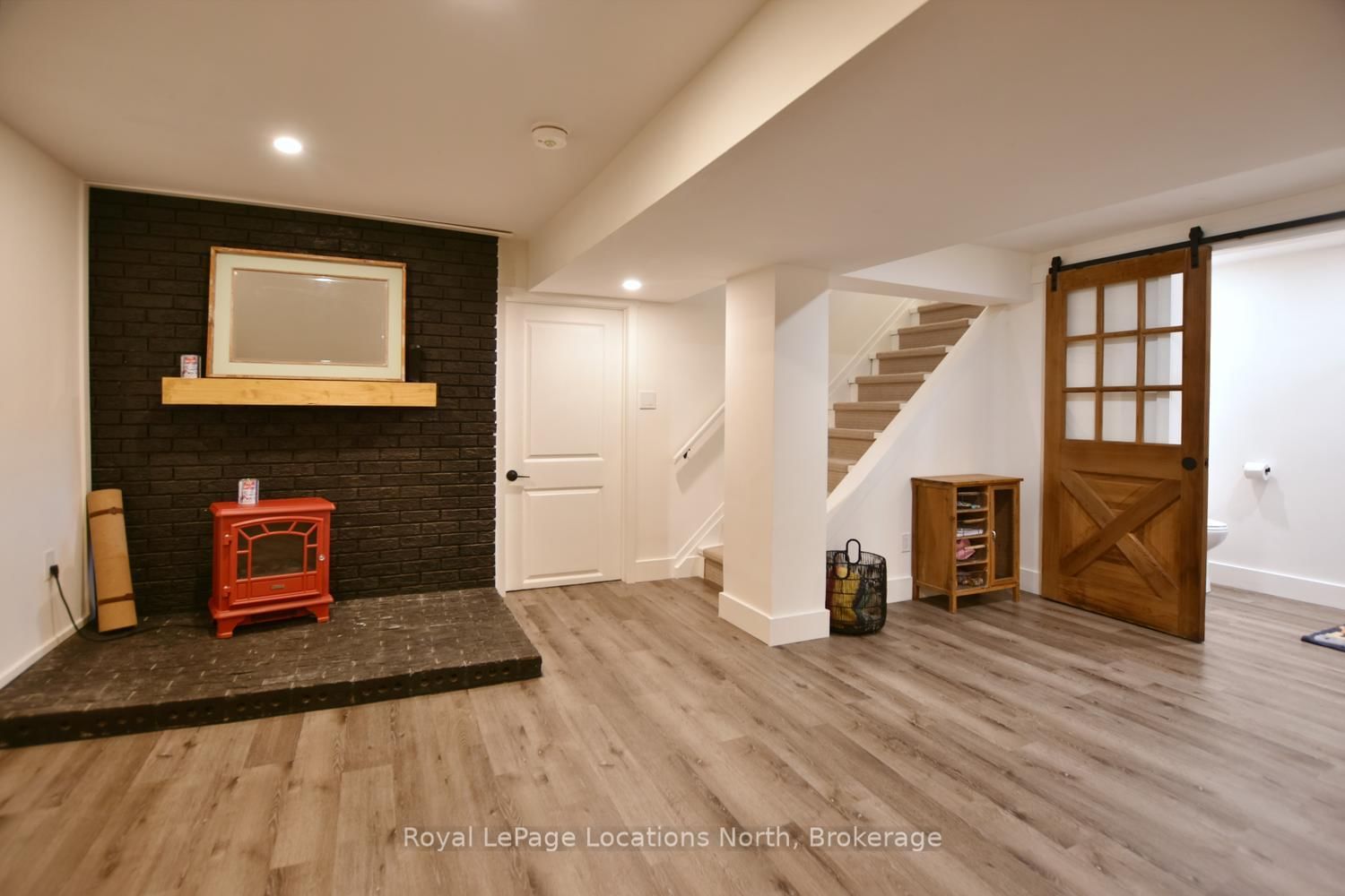 56 BATTEAUX Road • Clearview, ON photo 39