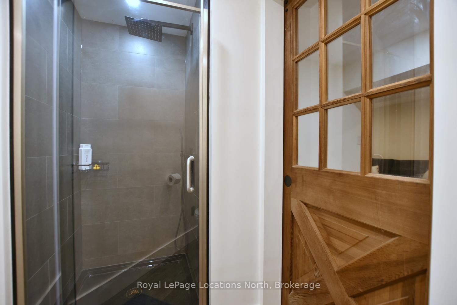 56 BATTEAUX Road • Clearview, ON photo 43