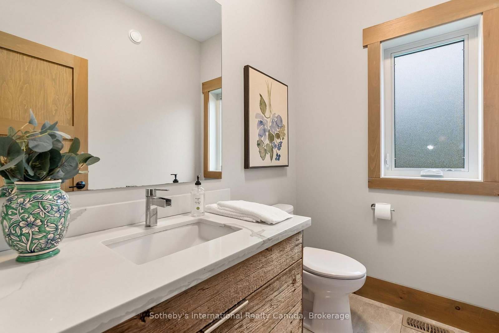 133 OSLER BLUFF Road • Collingwood, ON photo 27