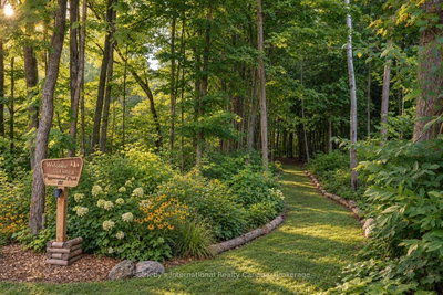 133 OSLER BLUFF Road • Collingwood, ON photo 8