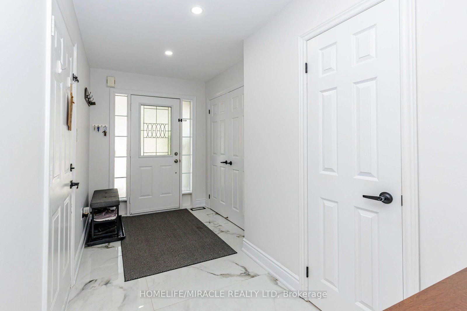5 Trask Drive • Barrie, ON photo 5