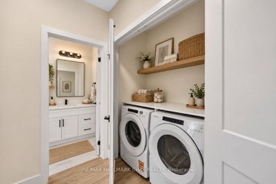 28 rose Avenue • Orillia, ON photo 8