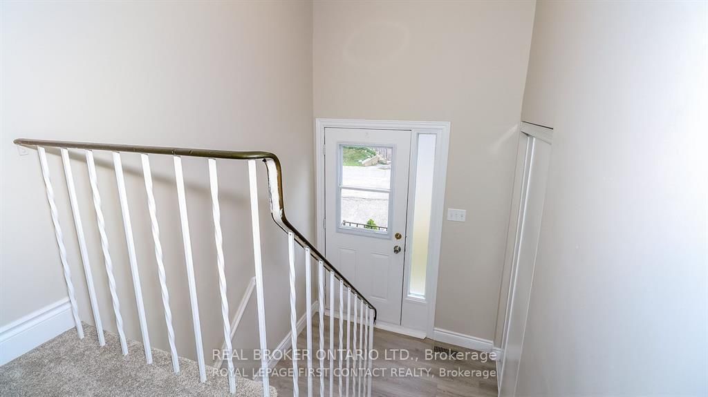 1095 MISSISSAGA Street W • #84 • Orillia, ON photo 4