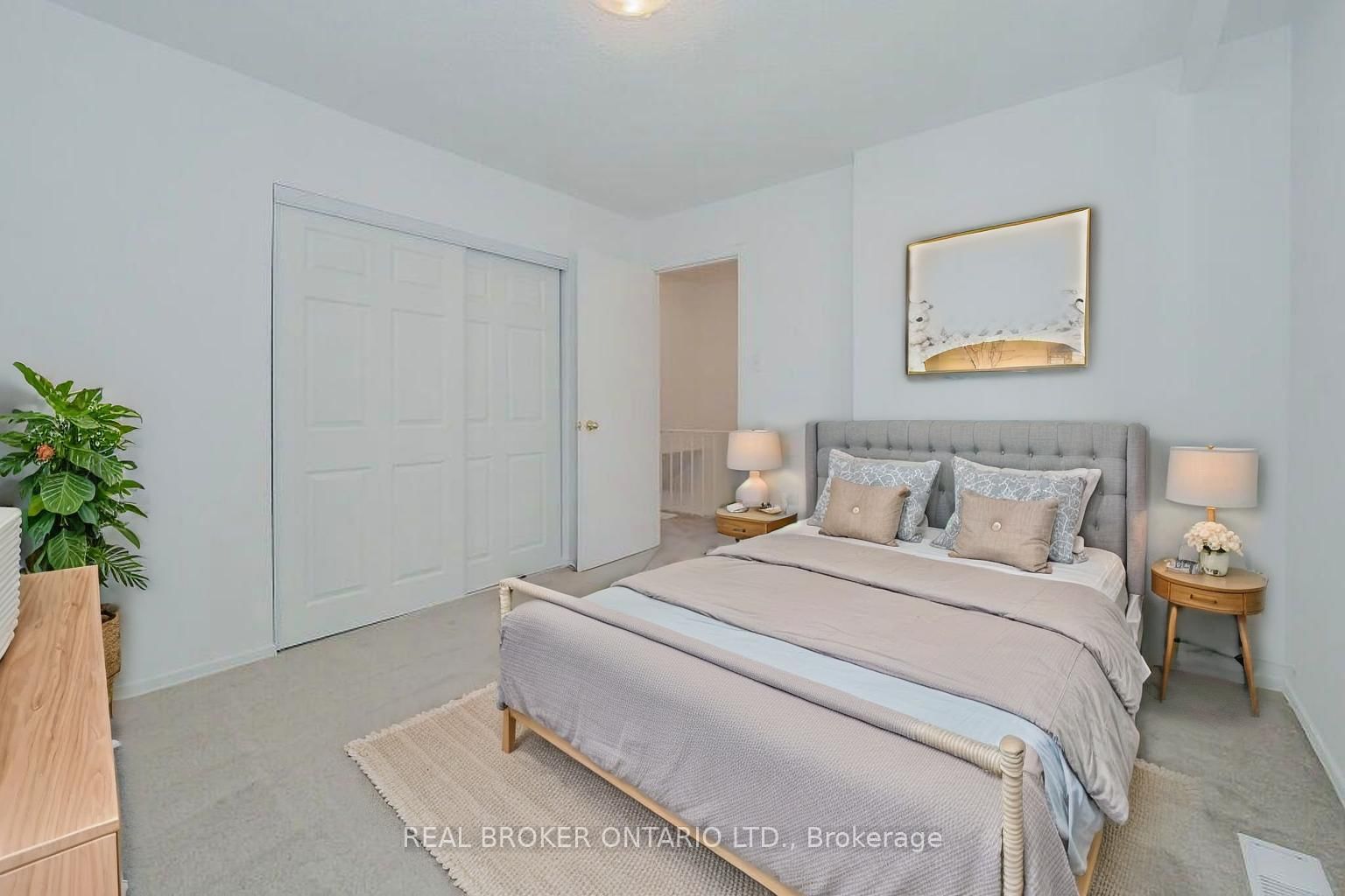 1095 MISSISSAGA Street W • #84 • Orillia, ON photo 8