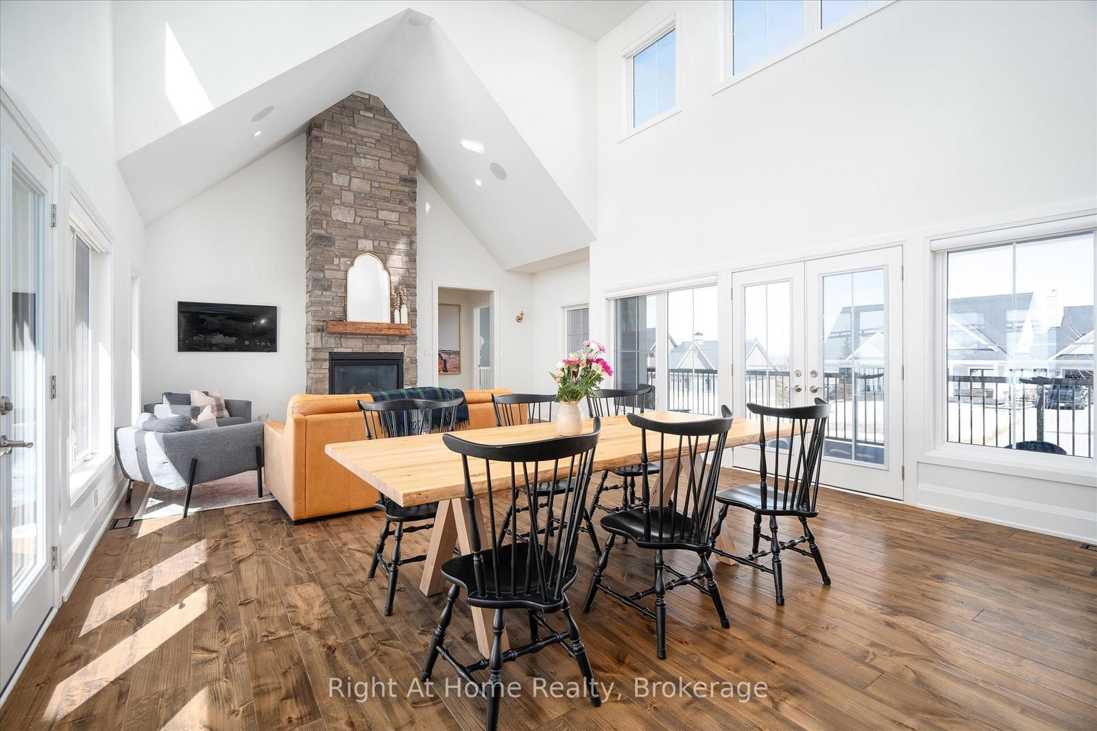 16 Gelderland Crescent • Oro-Medonte, ON photo 11