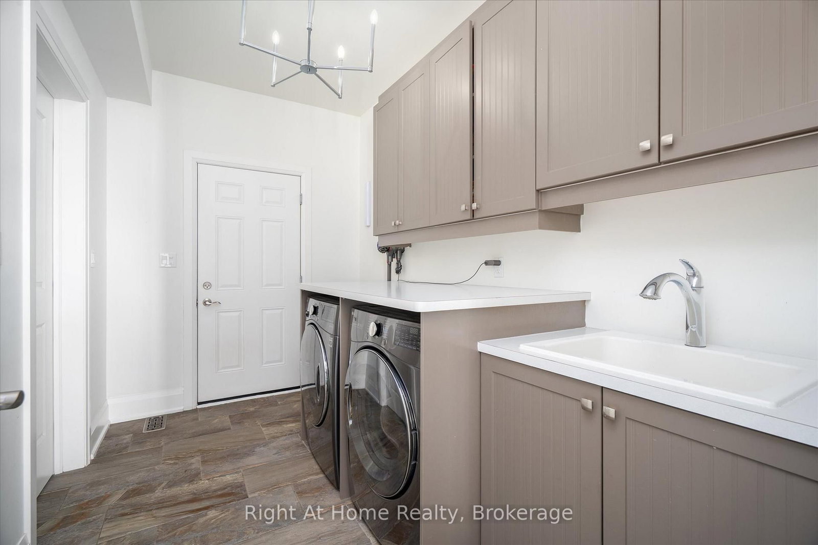 16 Gelderland Crescent • Oro-Medonte, ON photo 31
