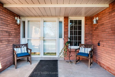 933 Playfair Road • Midland, ON photo 3