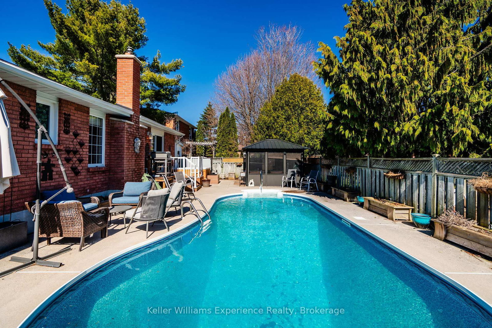 933 Playfair Road • Midland, ON photo 45