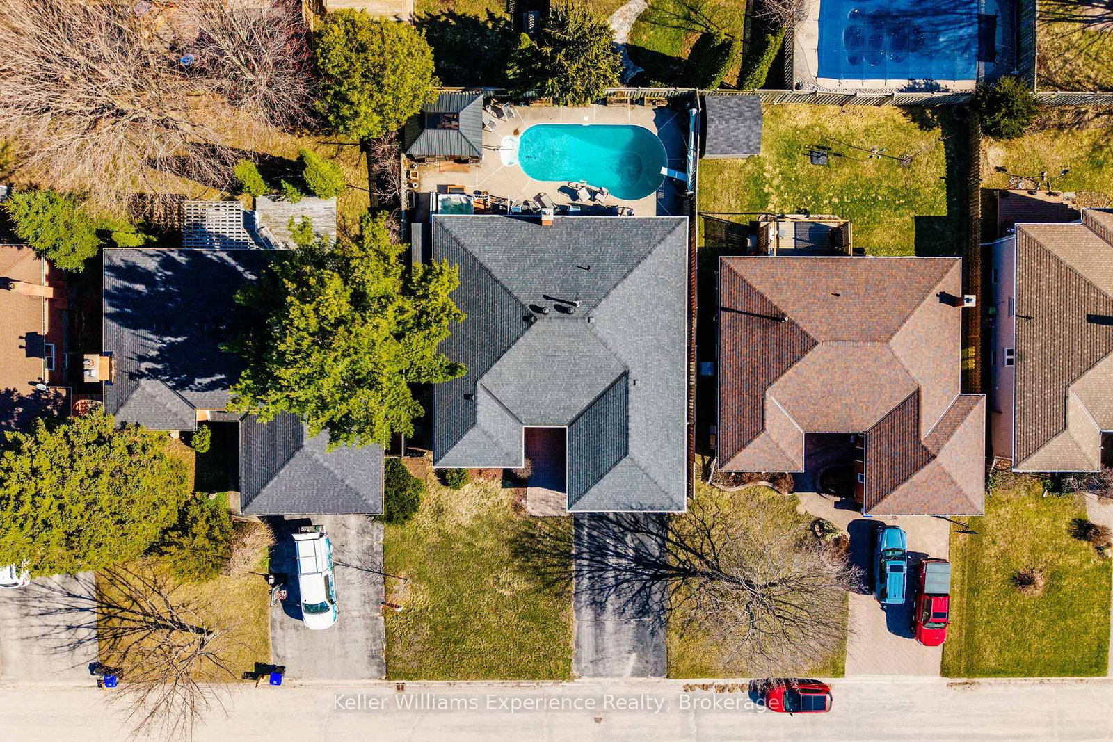933 Playfair Road • Midland, ON photo 48